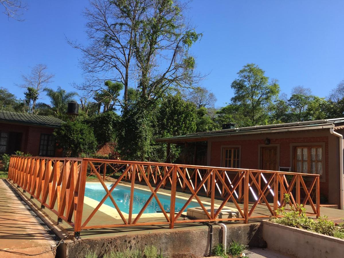 Posada Enki Puerto Iguazú Kültér fotó