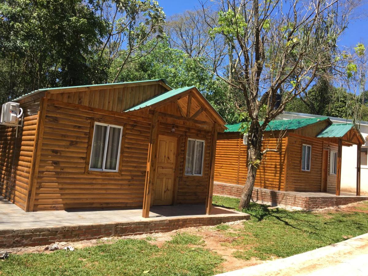Posada Enki Puerto Iguazú Kültér fotó