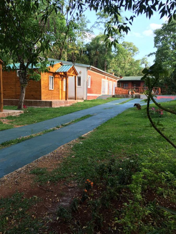 Posada Enki Puerto Iguazú Kültér fotó