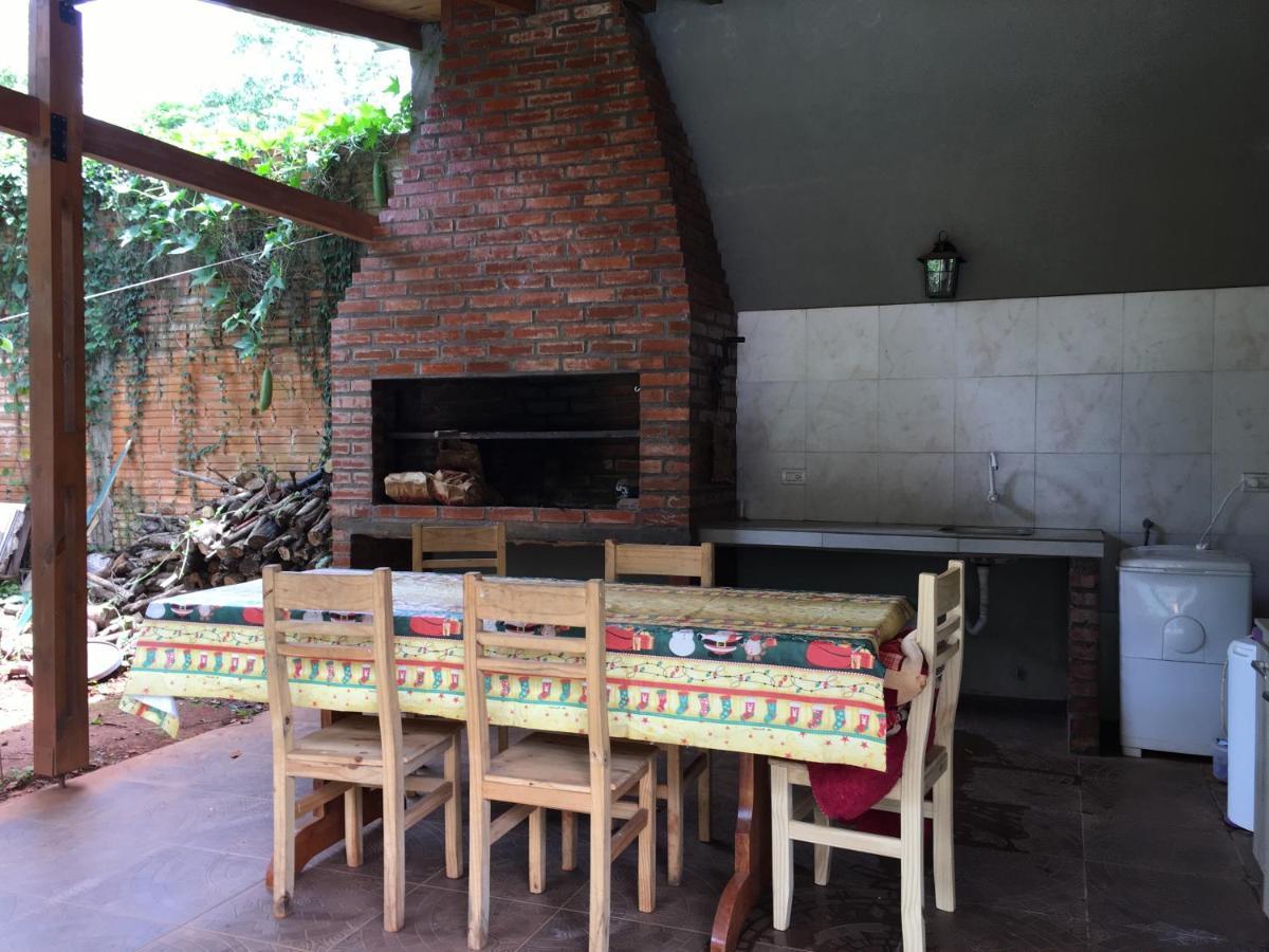 Posada Enki Puerto Iguazú Kültér fotó